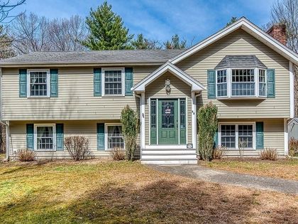 57 Sofia Rd Stoughton, MA 02072