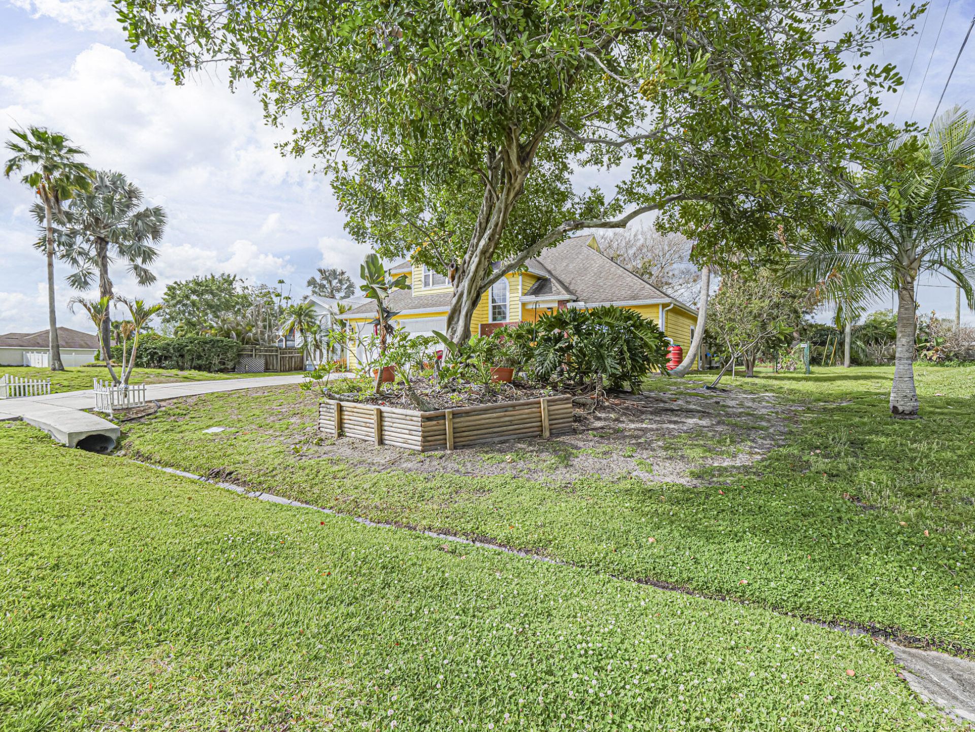 1226 SE Coral Reef Street, Port Saint Lucie, FL 34983 Photo