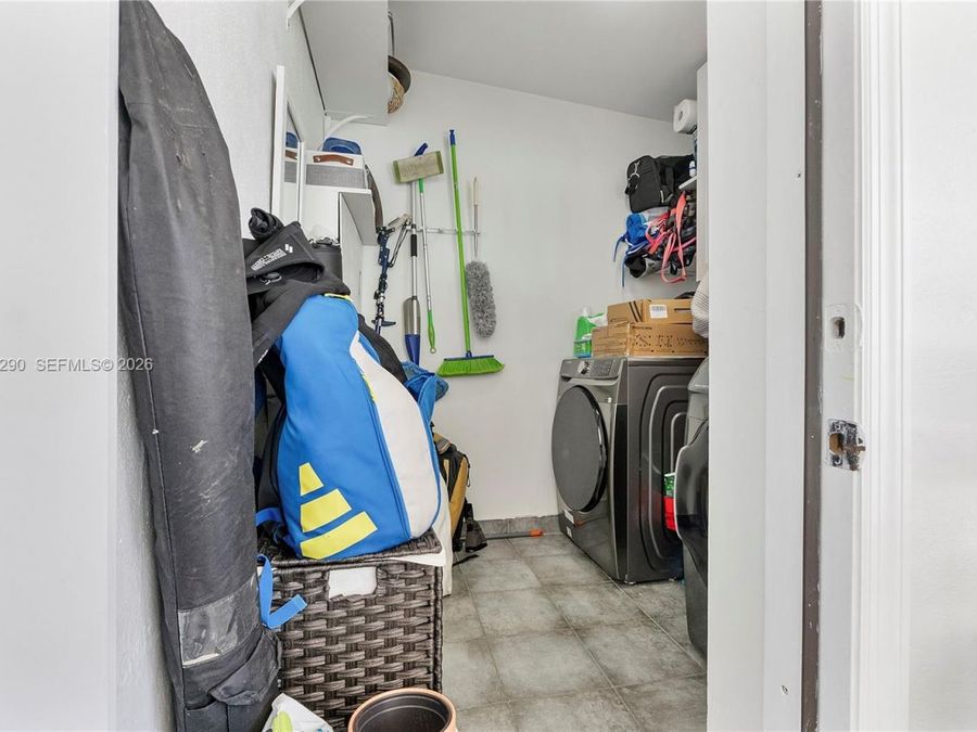 Property Image 44