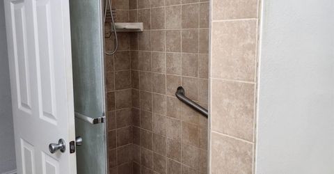 1024 W Longview Ave, Stockton, CA 95207 Photo