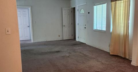 1024 W Longview Ave, Stockton, CA 95207 Photo