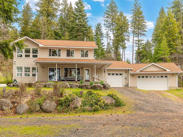 42502 N Sylvan Rd, Elk, WA 99009