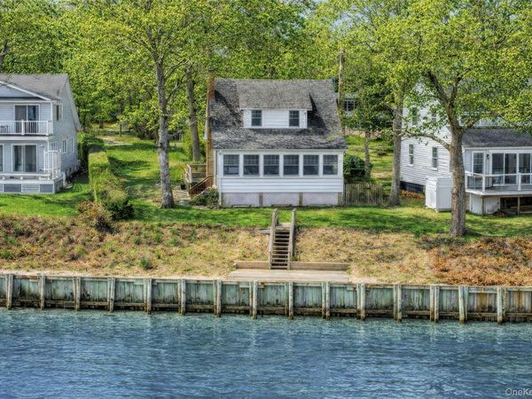 2662 Paradise Shores Road, Southold, NY 11971