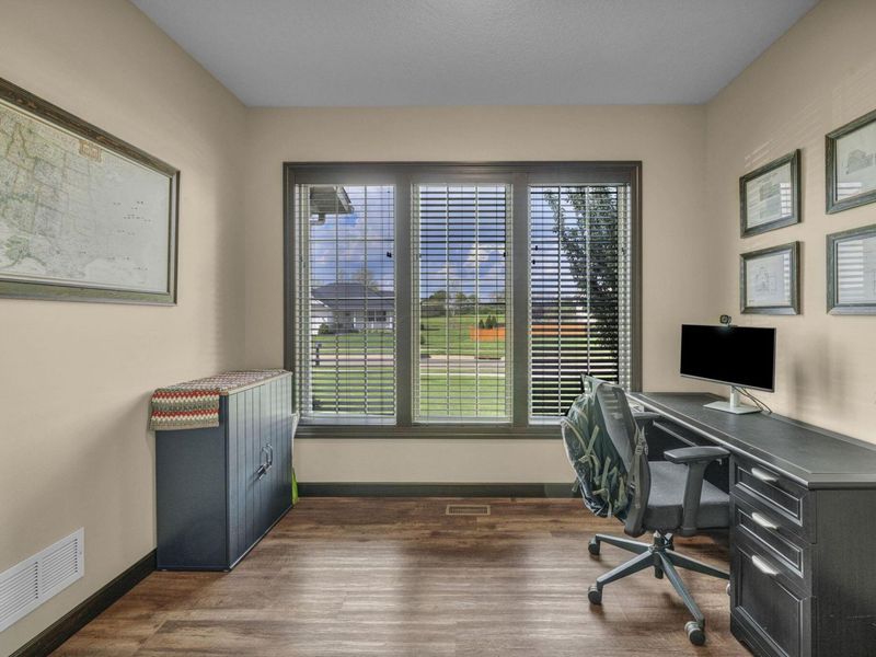 27 Fieldcrest Drive, Centerburg, OH 43011 Photo 17