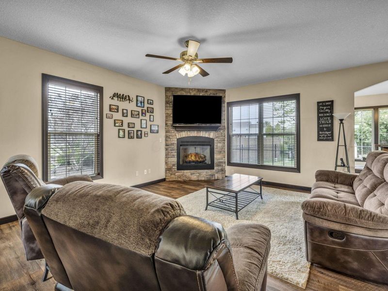 27 Fieldcrest Drive, Centerburg, OH 43011 Photo 19