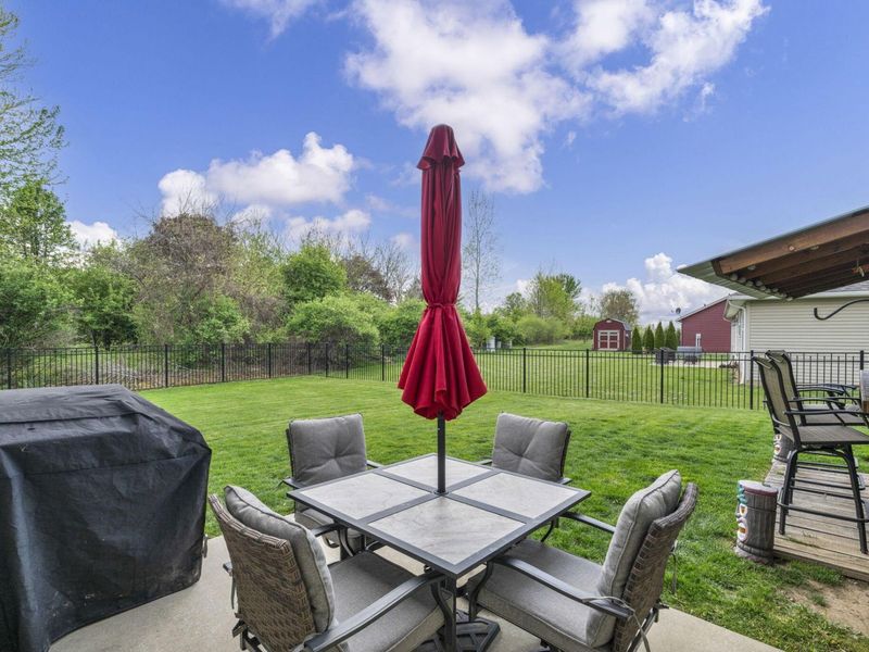 27 Fieldcrest Drive, Centerburg, OH 43011 Photo 70