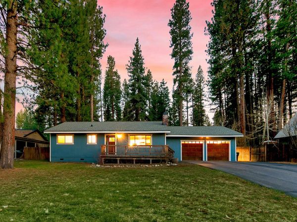 10895 Jeffrey Pine Road, Truckee, CA 96161