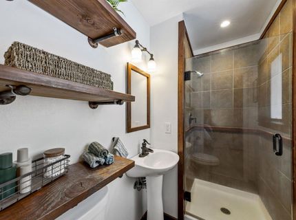 10895 Jeffrey Pine Road, Truckee, CA 96161 Photo