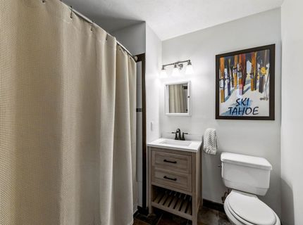10895 Jeffrey Pine Road, Truckee, CA 96161 Photo