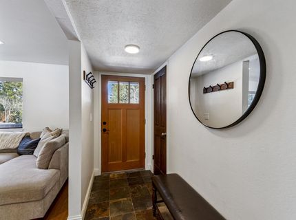 10895 Jeffrey Pine Road, Truckee, CA 96161 Photo