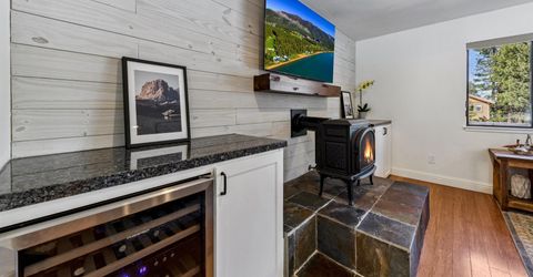 10895 Jeffrey Pine Road, Truckee, CA 96161 Photo
