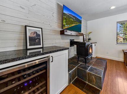 10895 Jeffrey Pine Road, Truckee, CA 96161 Photo
