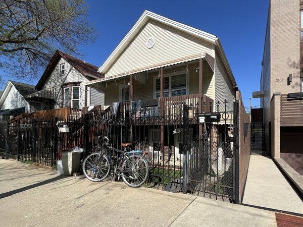 2163 N Talman Avenue , Unit Garden, Chicago, IL 60647