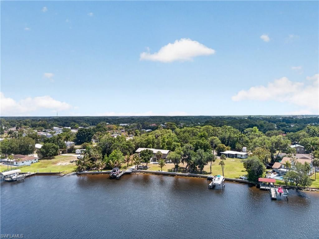 2212 River Pine Dr, Fort Myers, FL 33905 Photo