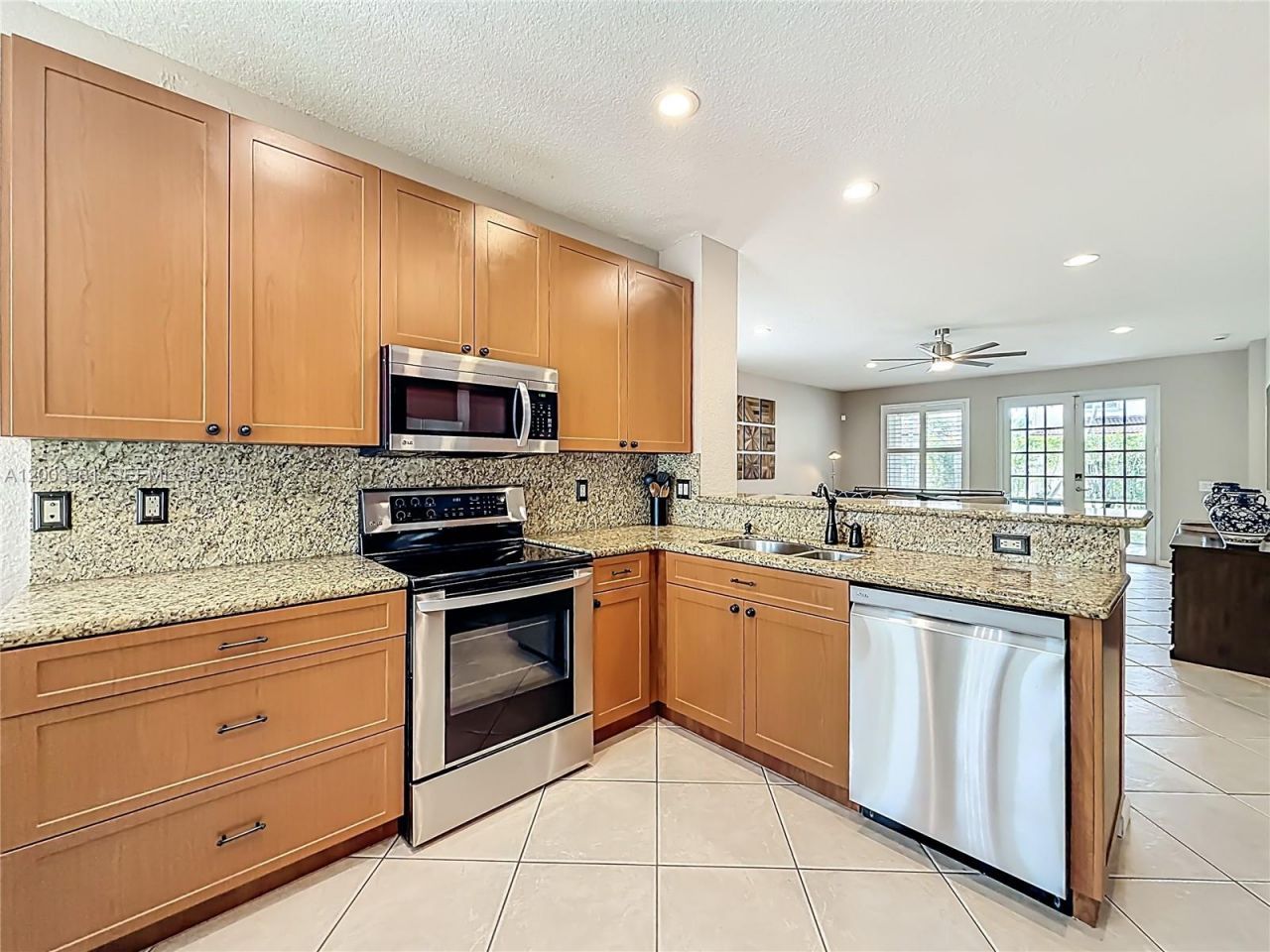 1668 Winterberry Ln , Weston, FL 33327 Photo