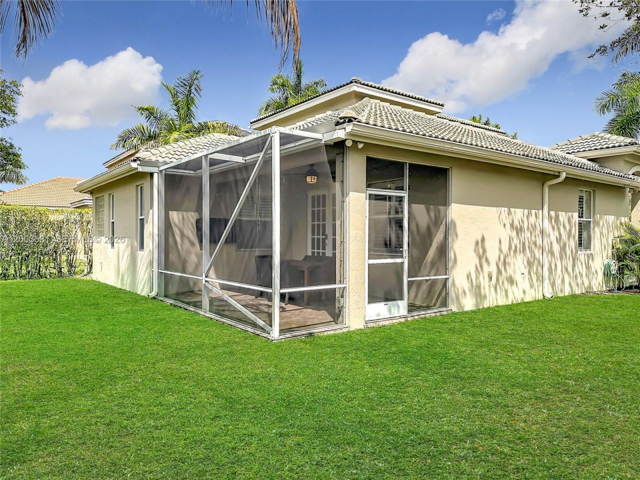 1668 Winterberry Ln , Weston, FL 33327 Photo