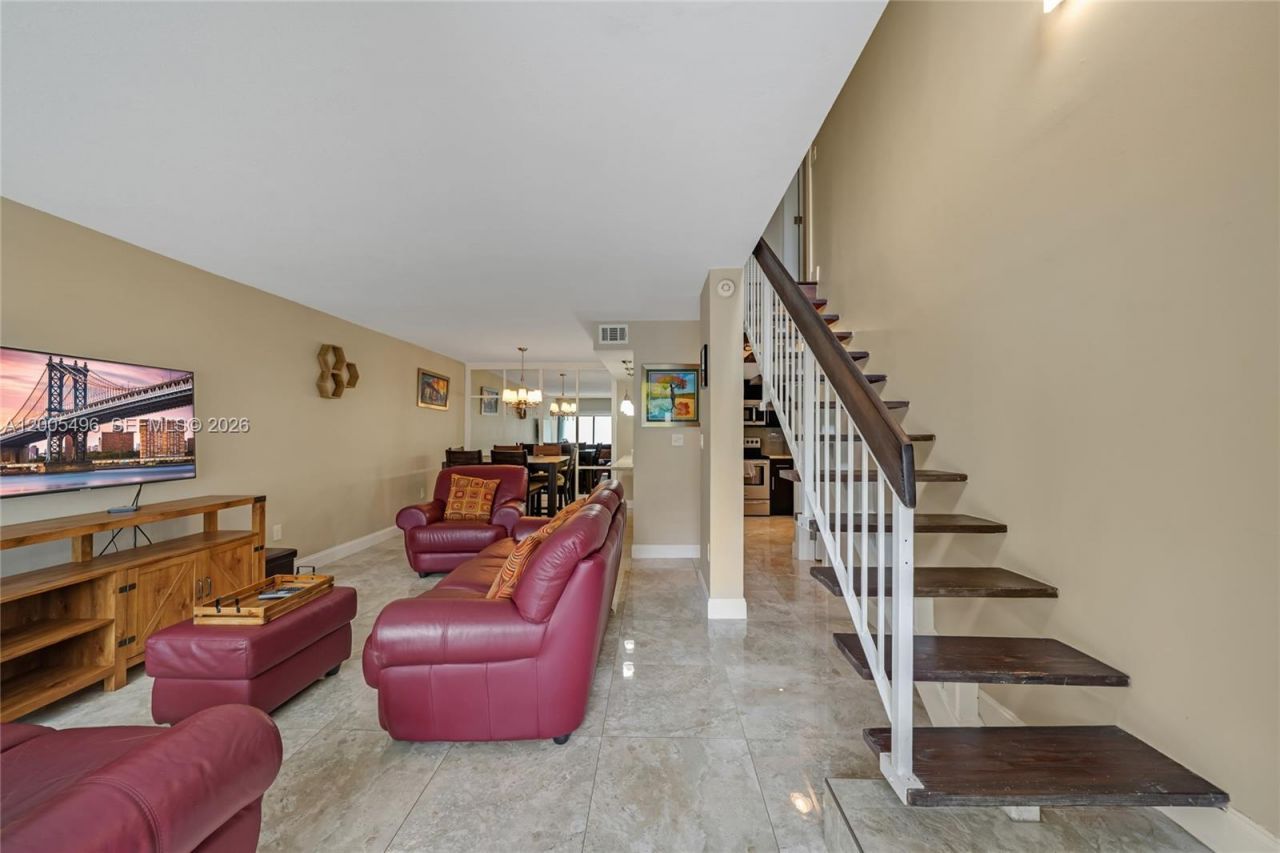 10535 SW 154th Ct, Unit 6, Miami, FL 33196 Photo
