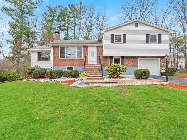 1 Marie Circle, Burlington, MA 01803