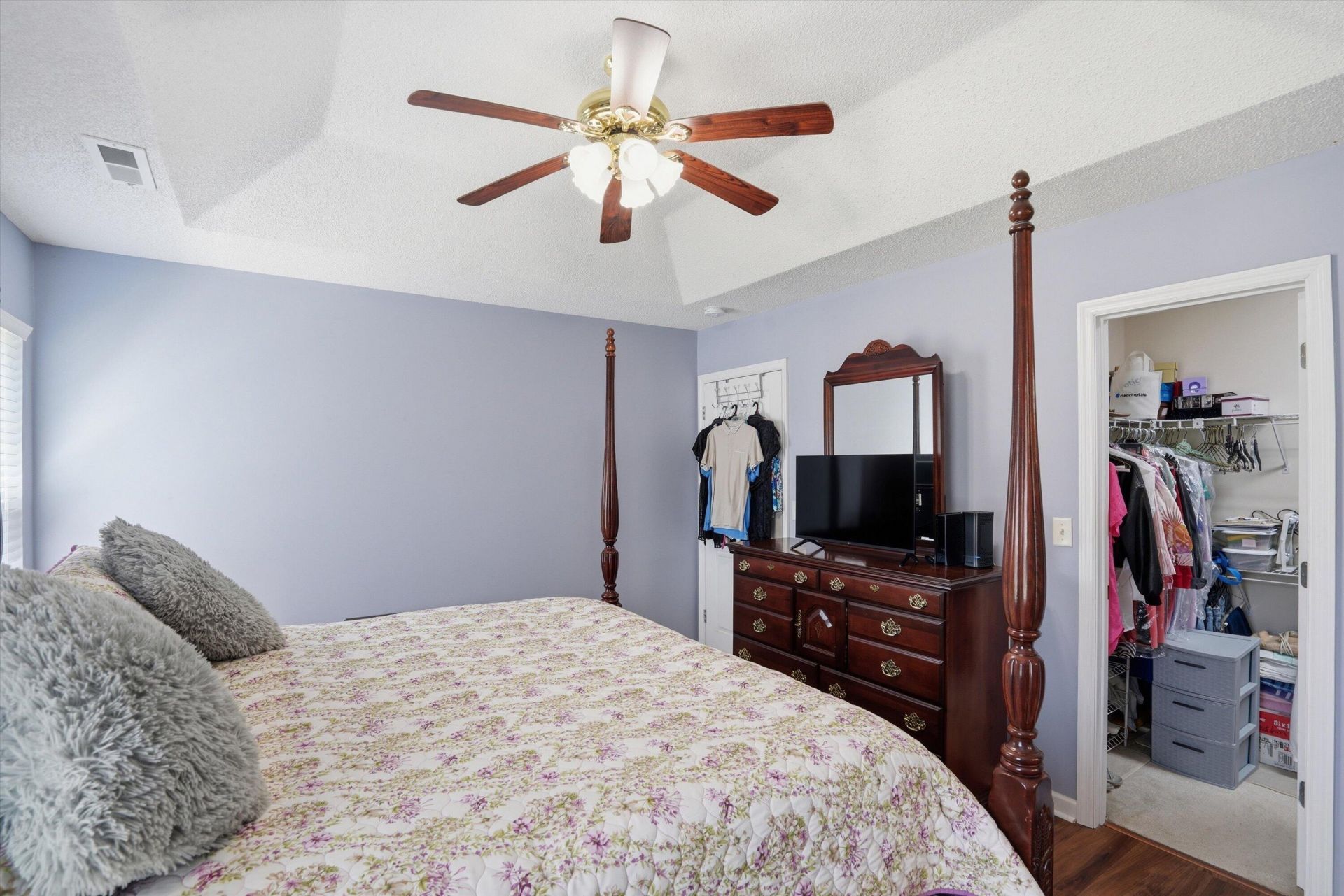 105 Wisteria Court Photo 13