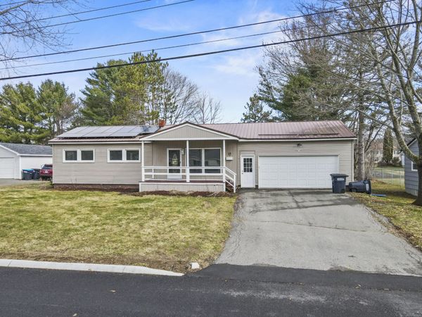 12 Sunset Drive , Orono, ME 04473