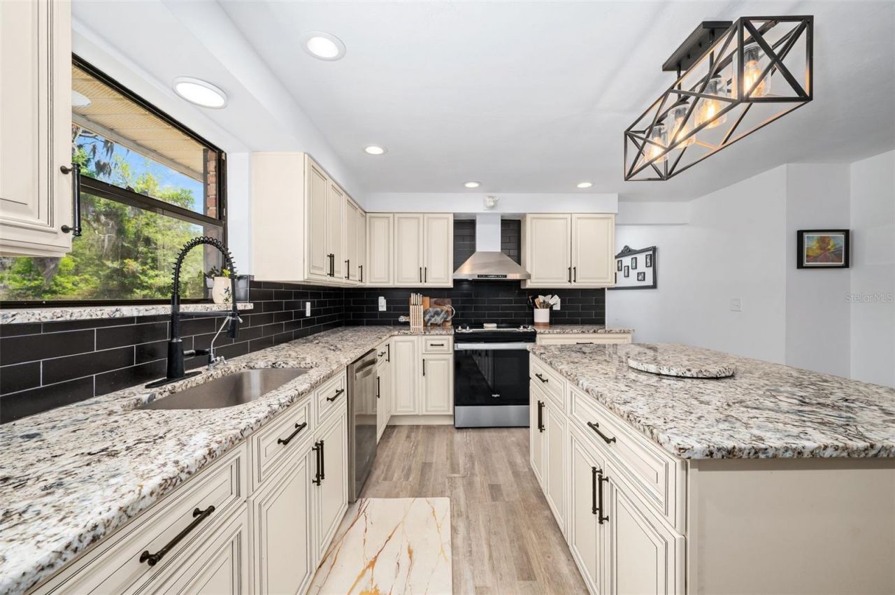 12501 NW 112th Avenue, Alachua, FL 32615 Photo