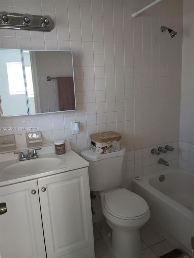 1433 SW 24th Ct , Unit 1, Fort Lauderdale, FL 33315 Photo