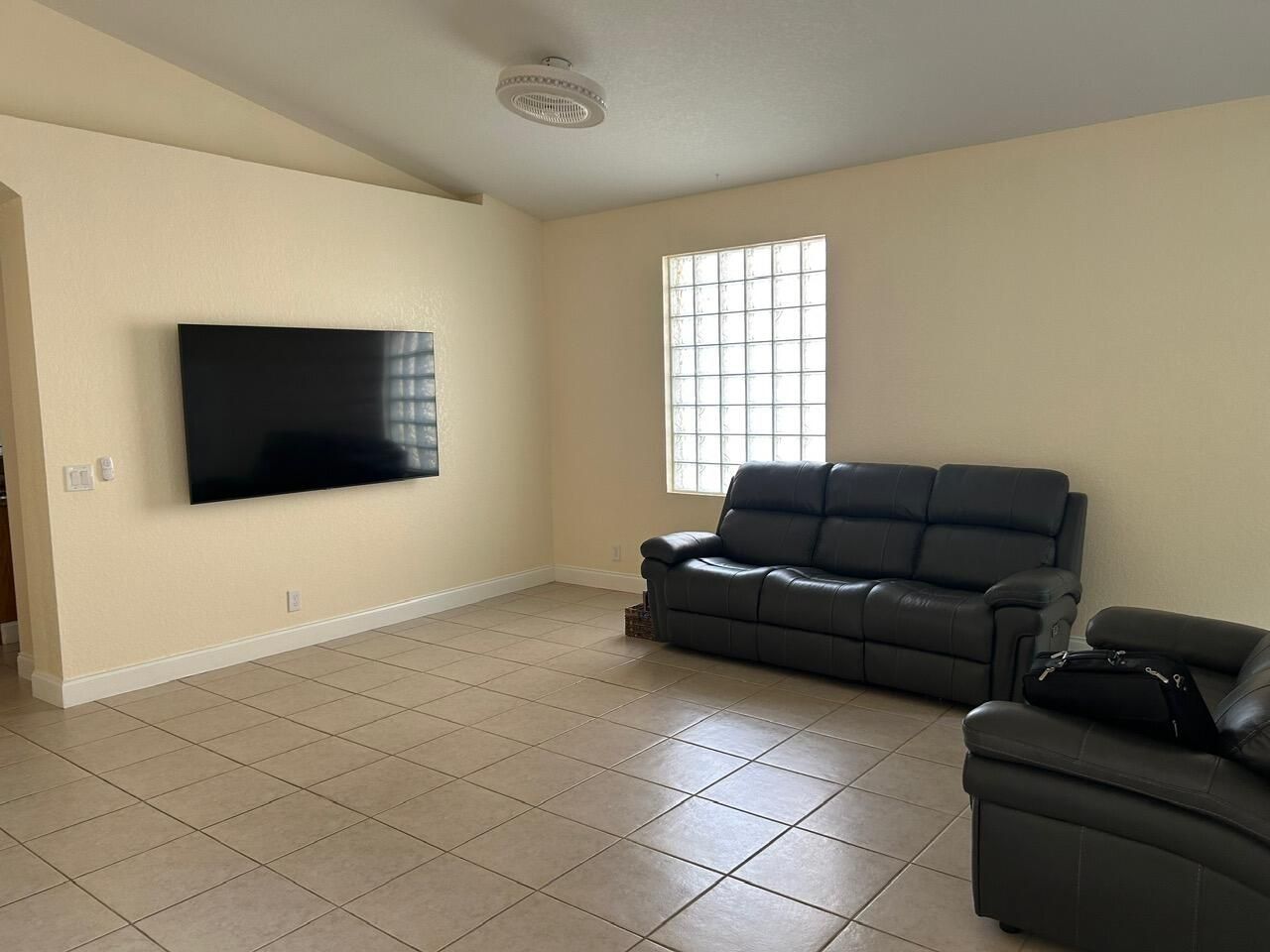 759 Gazetta Way, West Palm Beach, FL 33413 Photo