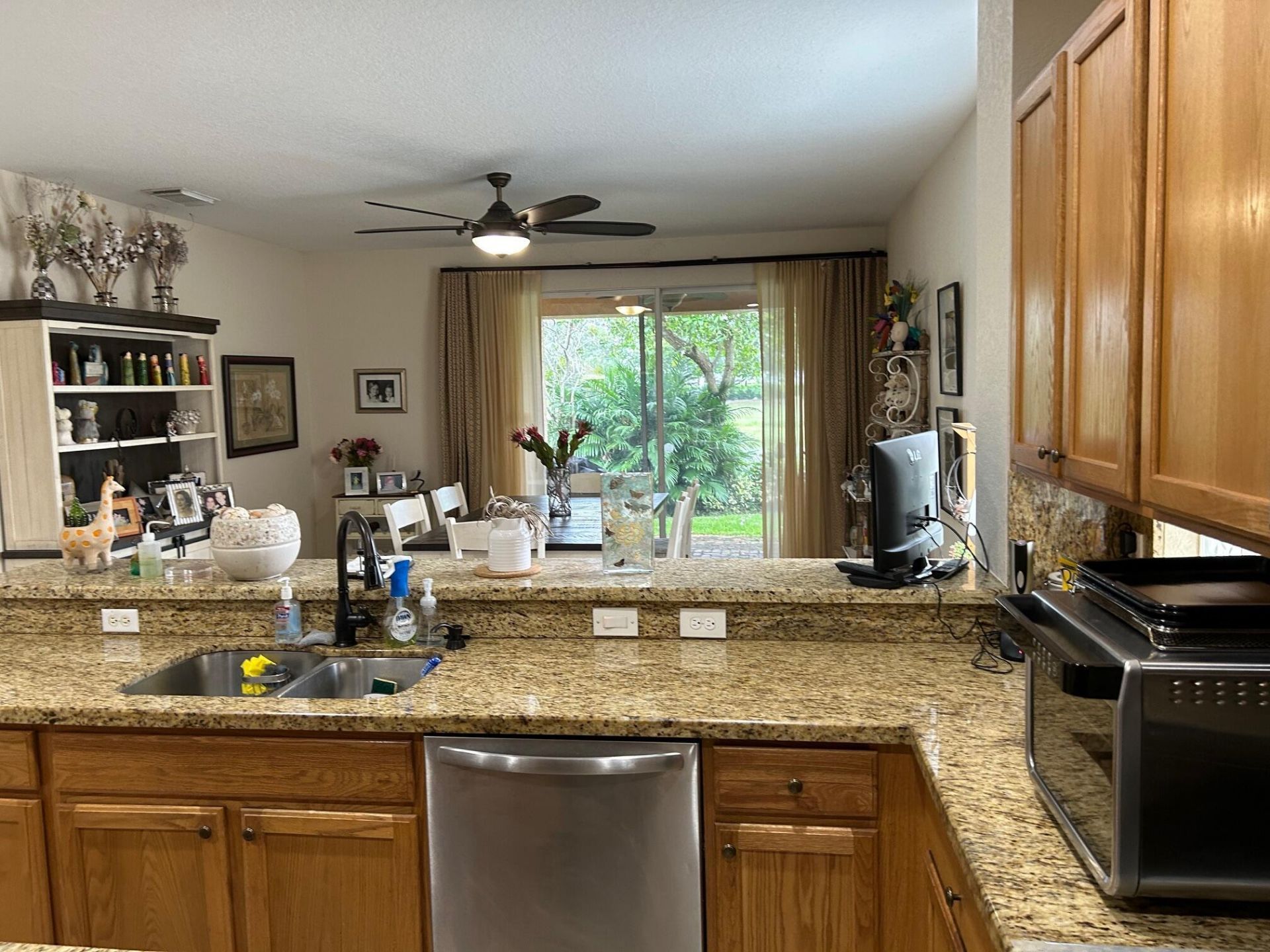 759 Gazetta Way, West Palm Beach, FL 33413 Photo