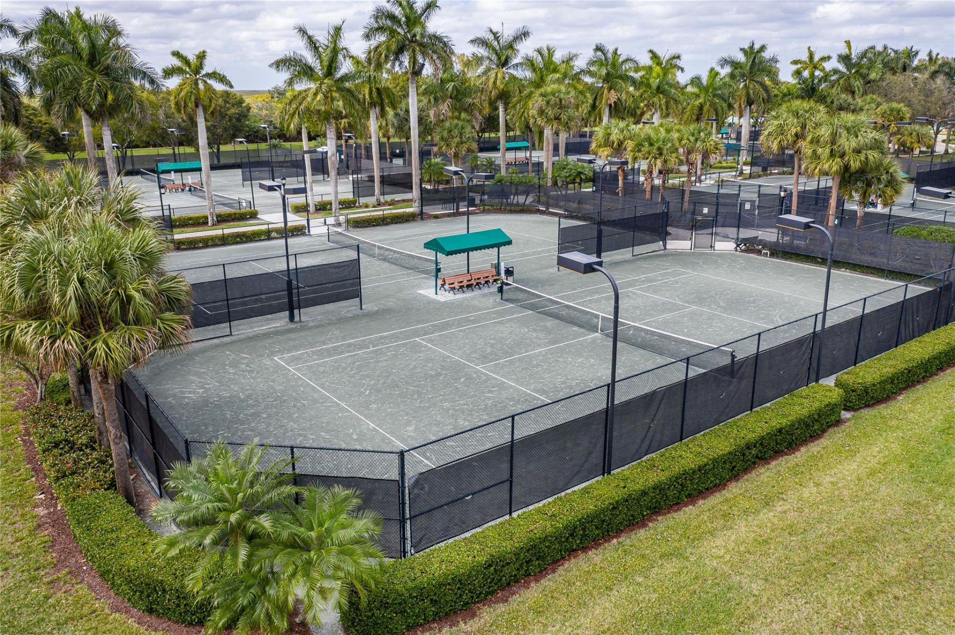 5704 NW 127th Terrace, Coral Springs, FL 33076 Photo
