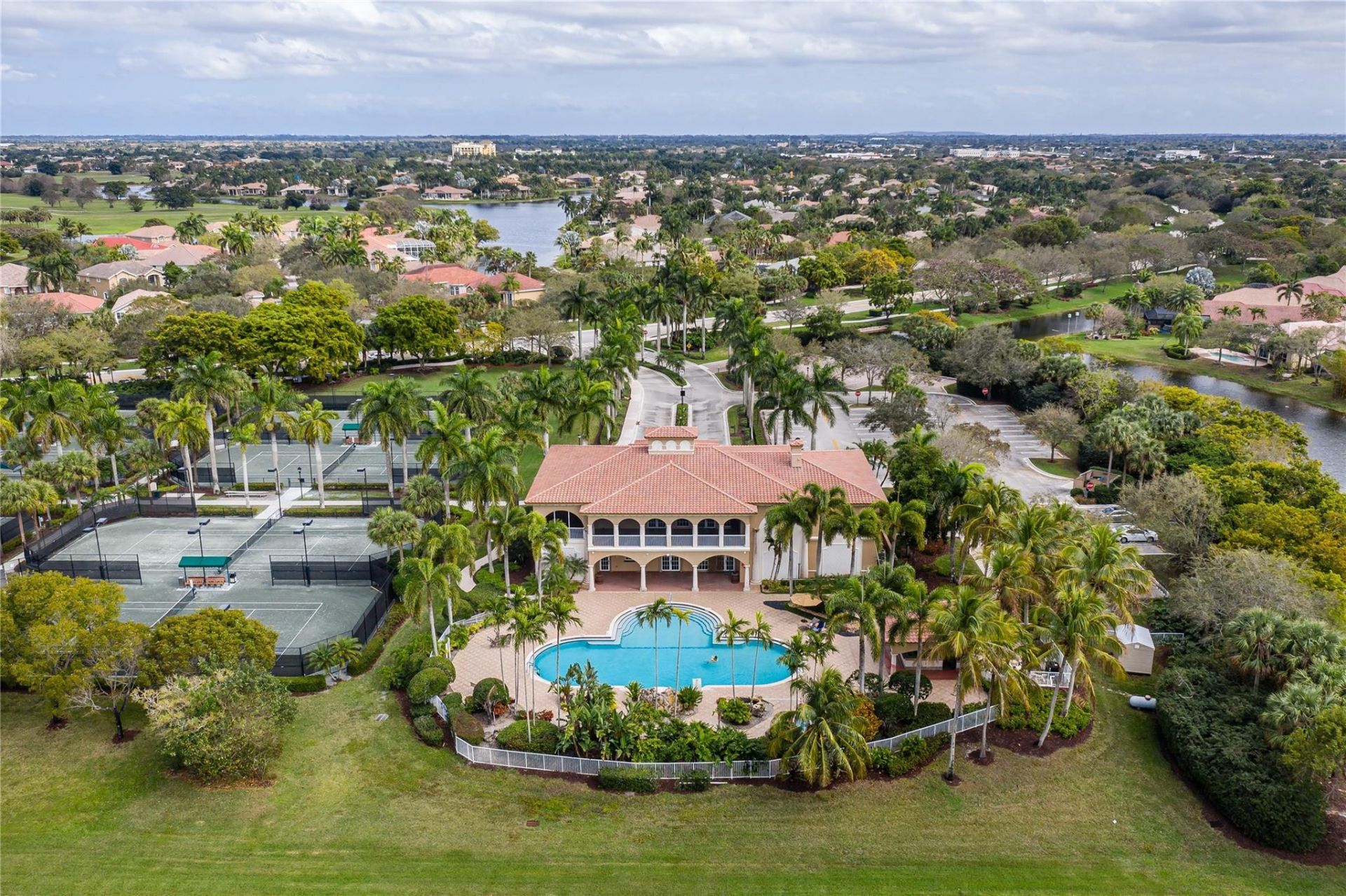 5704 NW 127th Terrace, Coral Springs, FL 33076 Photo