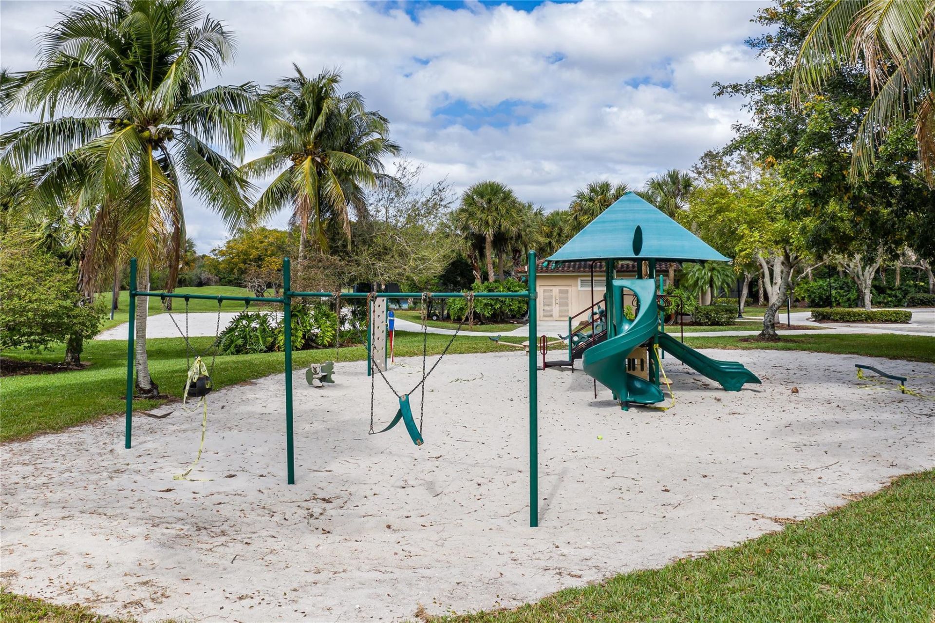 5704 NW 127th Terrace, Coral Springs, FL 33076 Photo