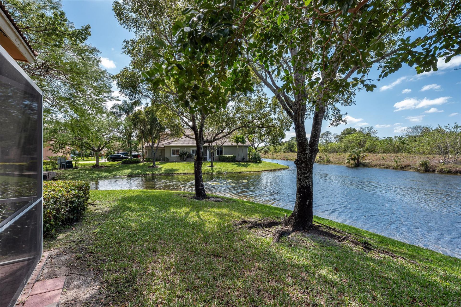 5704 NW 127th Terrace, Coral Springs, FL 33076 Photo