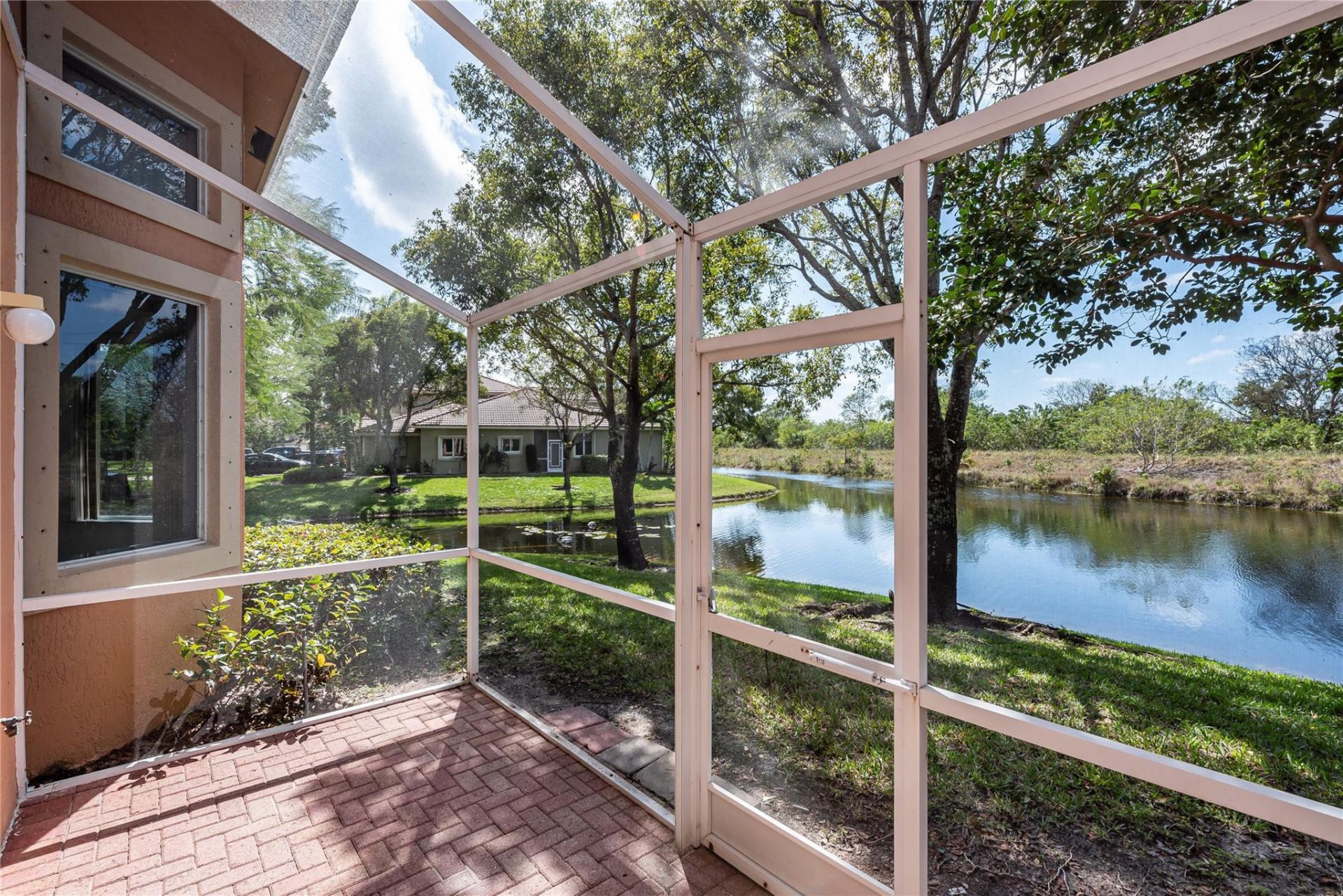 5704 NW 127th Terrace, Coral Springs, FL 33076 Photo
