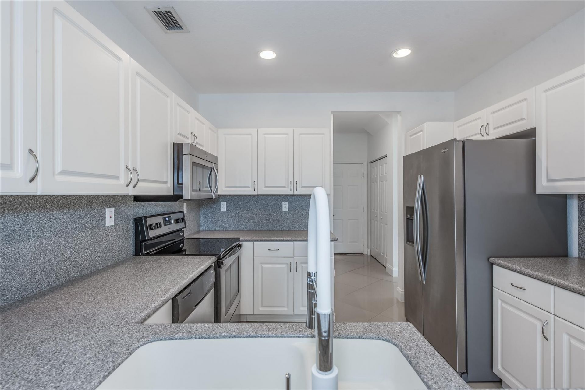 5704 NW 127th Terrace, Coral Springs, FL 33076 Photo