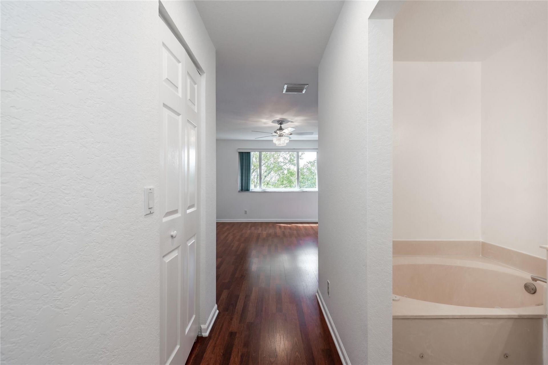 5704 NW 127th Terrace, Coral Springs, FL 33076 Photo