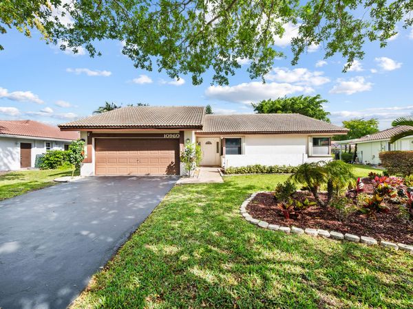 10960 NW 17th Place, Coral Springs, FL 33071