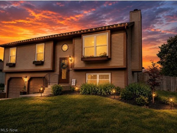 300 Pathfinder Drive, Reynoldsburg, OH 43068