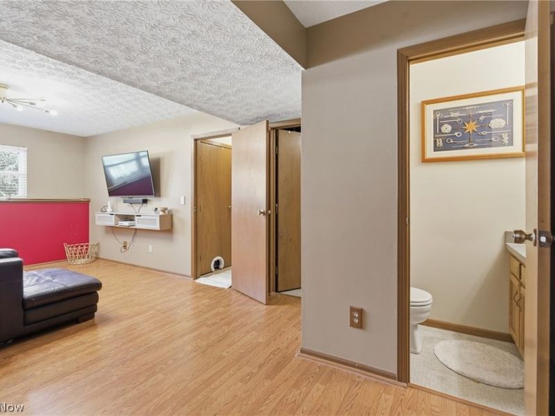 300 Pathfinder Drive, Reynoldsburg, OH 43068 Photo 17