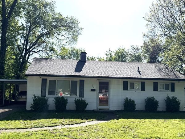 640 Devonshire Drive, Belleville, IL 62226