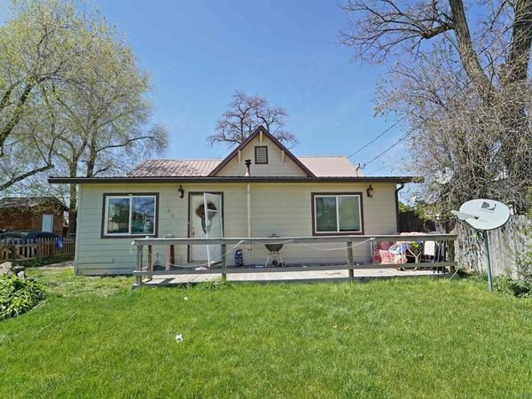 501 N East, Alturas, CA 96101