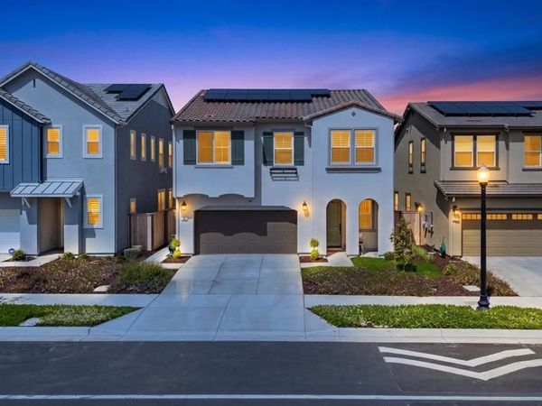 2225 Delta View Ave, Sacramento, CA 95832
