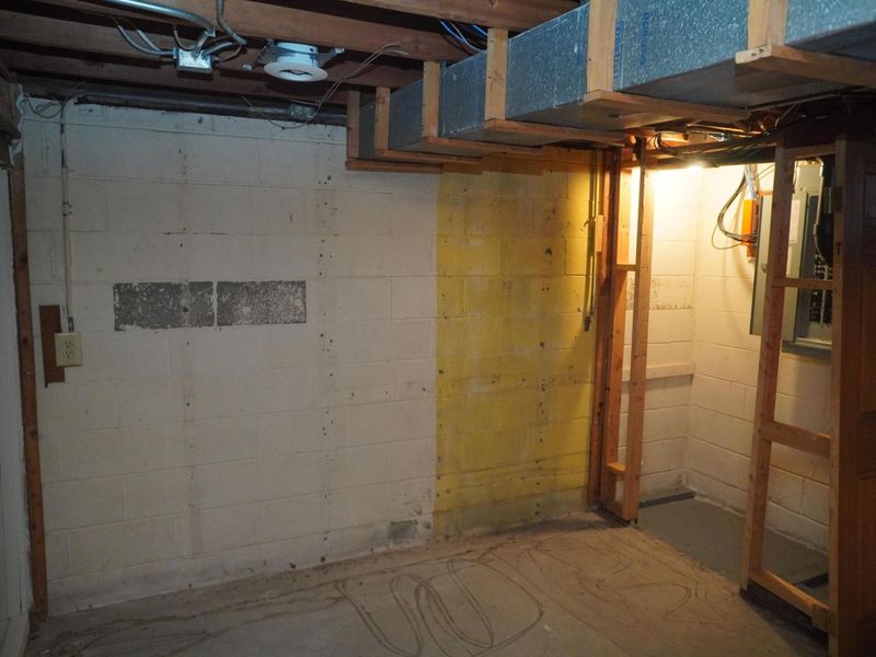 5285 Ridgebury Boulevard, Cleveland, OH 44124 Photo 10