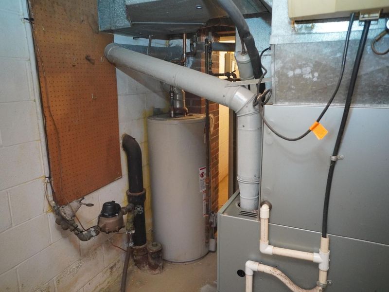 5285 Ridgebury Boulevard, Cleveland, OH 44124 Photo 18