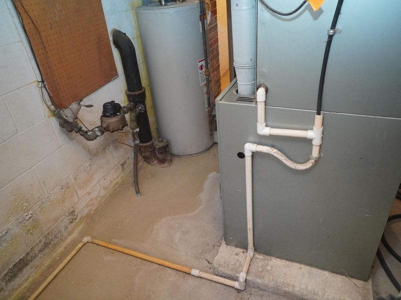 5285 Ridgebury Boulevard, Cleveland, OH 44124 Photo 19