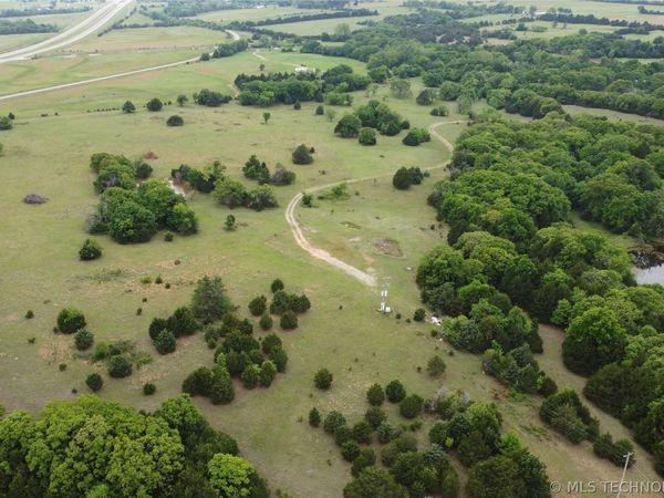 355036 E 1000 Road , Prague, OK 74864