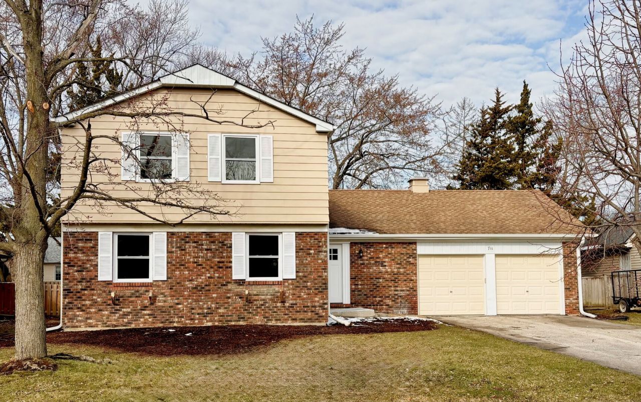 711 Woodhollow Lane , Buffalo Grove, IL 60089