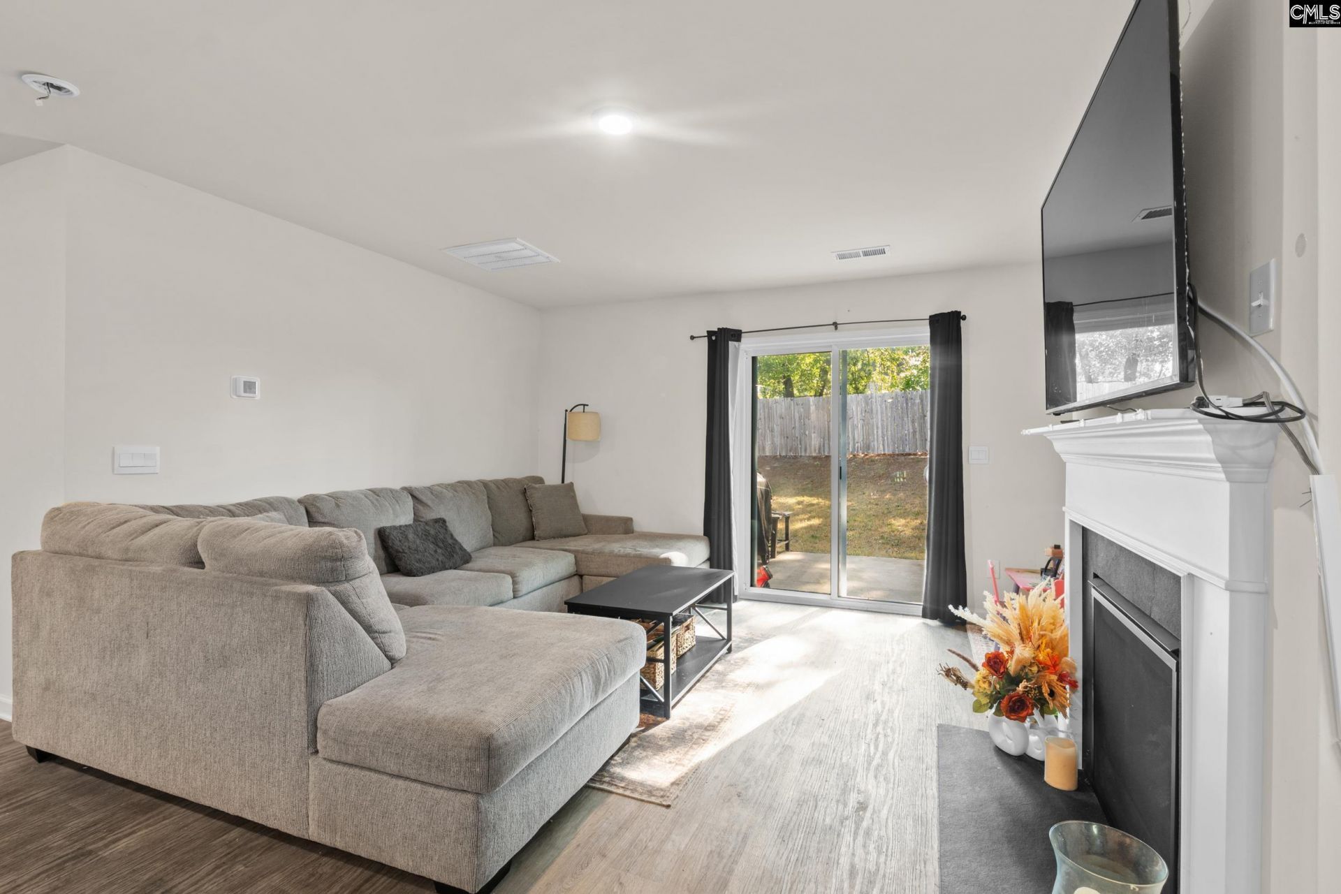 2000 Elmridge Rd  Photo 5