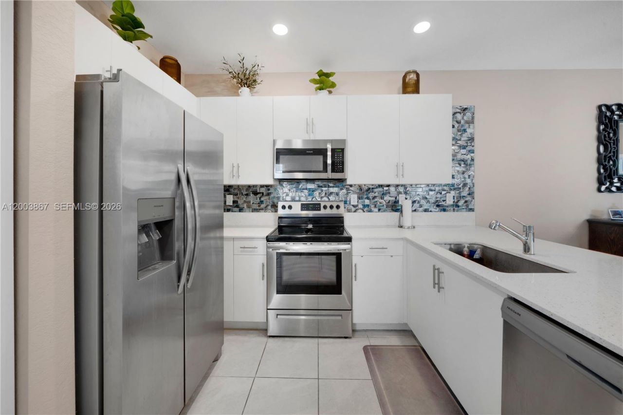2623 SE 11th St , Homestead, FL 33035 Photo