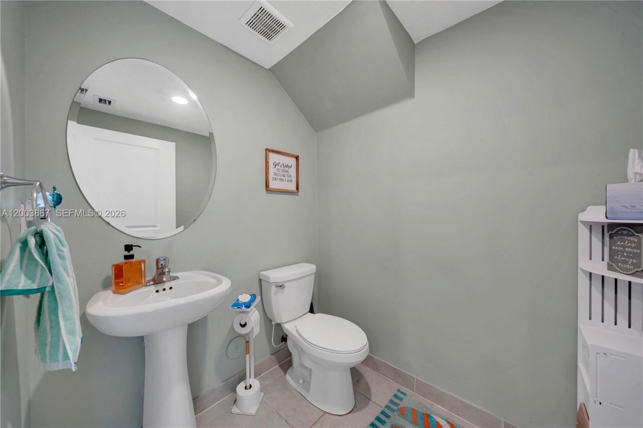 2623 SE 11th St, Homestead, FL 33035 Photo