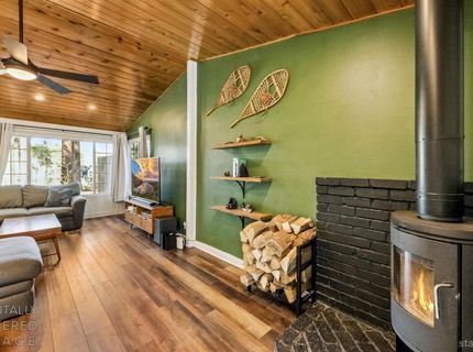 1320 Chinquapin Drive, South Lake Tahoe, CA 96150 Photo